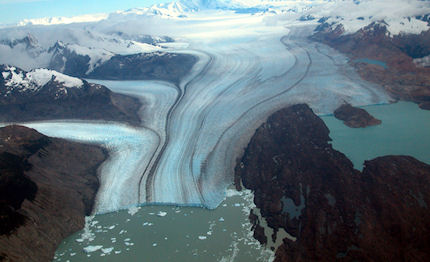 via mare il soccorso agli alpinisti italiani bloccati in patagonia