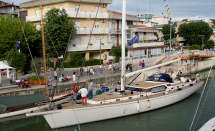 franchini yachts 63l primo varo vela per il mercato russo