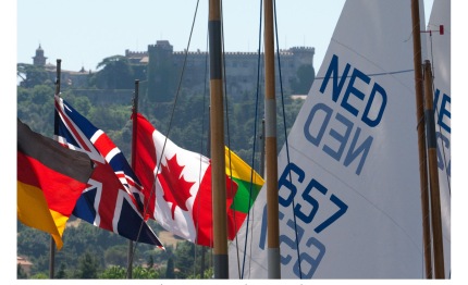 iniziata oggi sul lago di bracciano la 12 dinghy world cup