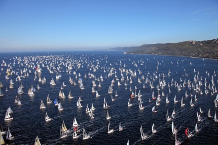 barcolana simoneschi sbaraglia in classe