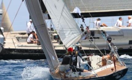 les voiles de saint barth built form the sea