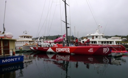 vor nicholson hails shore crew as camper sails again