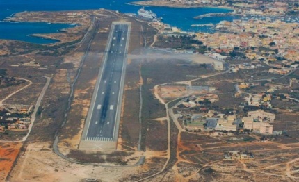 stop ai voli per lampedusa stagione turistica rischio