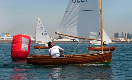 dinghy giorgio poggi vince napoli