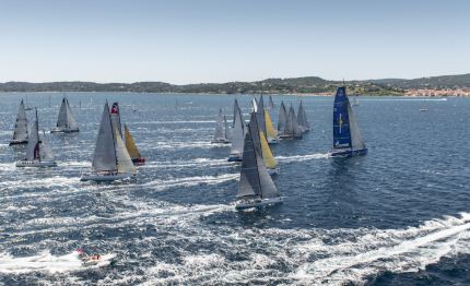 saint tropez partita una giraglia con tanto mistral