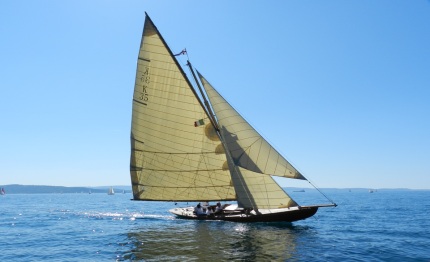 yacht club adriaco le vele epoca si riuniscono trieste