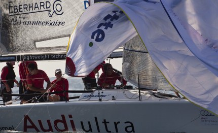 melges 32 la brezza evanescente fa grande audi lli giacomel