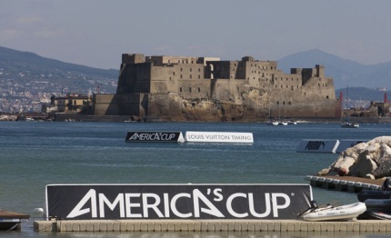 america cup napoli straccia venezia