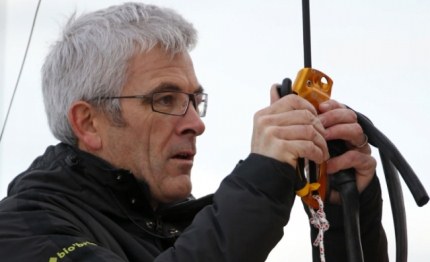 vendee globe si ritira anche vincent riou