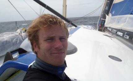 vendee globe gabart relentless as golding catching le cam