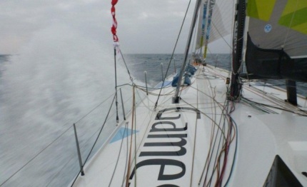 vendee globe worst south atlantic ever sees golding facing power pressure