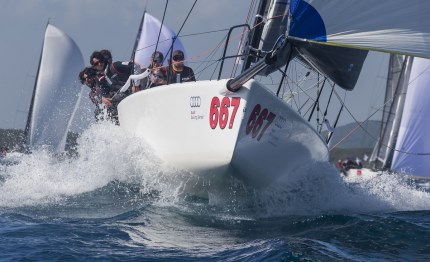 melges 32 improvvisamente si alzato un fantastica maestrale