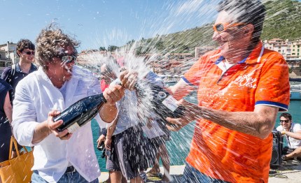 porto ercole incorona fantastica