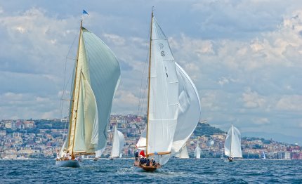 vele epoca napoli oggi le prime regate