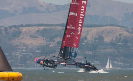 america cup si corre forse