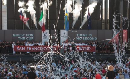 bande fuochi inni nazionali partita la grande sagra dell america cup