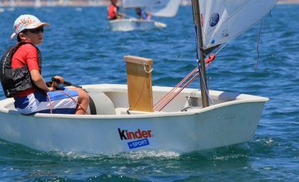 bracciano la terza tappa del trofeo optimist kinder sport