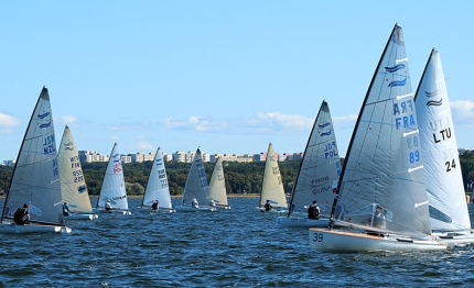 spectacular opening to 2013 finn gold cup in beautiful tallinn