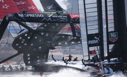 america cup quasi scuffia per new zealand vince oracle