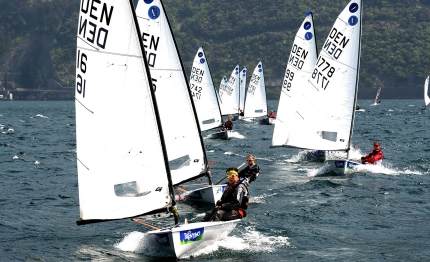 torbole riparte da qui la stagione velica del garda trentino