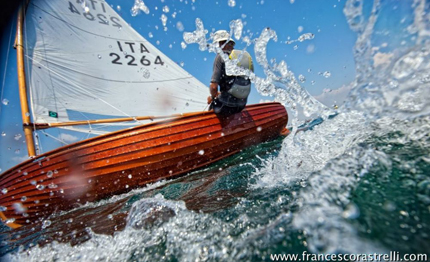 napoli al savoia la 3a tappa del trofeo dinghy