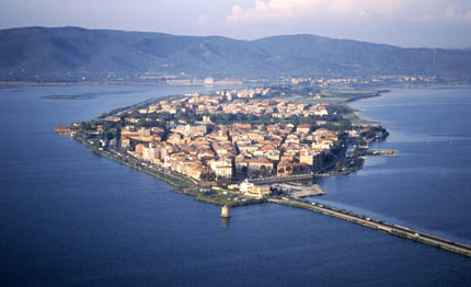 orbetello inizia con la danza un estate ricca di eventi