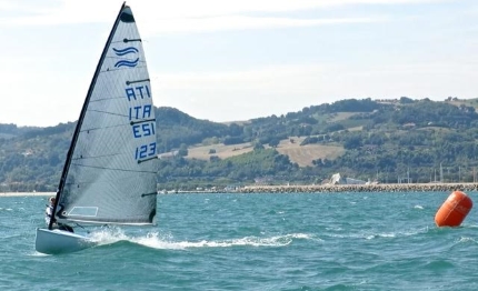 filippo baldassari domina la settima tappa della coppa italia finn porto san giorgio