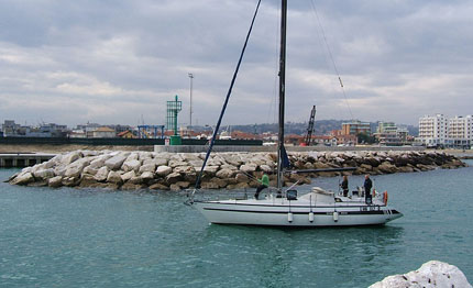 senigallia corsi di vela gratuiti alla lega navale