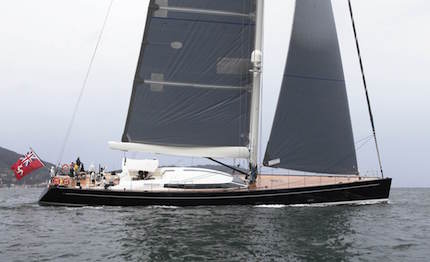 perini navi consegna lo sloop di 38m dahlak