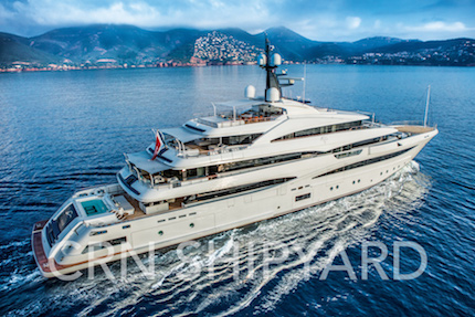 crn presenta cloud al monaco yacht show 2017