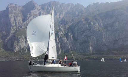 la flotta j24 al 43 campionato invernale interlaghi