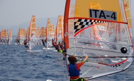 dai circoli bene cagliari la squadra agonistica techno 293 del circolo surf torbole