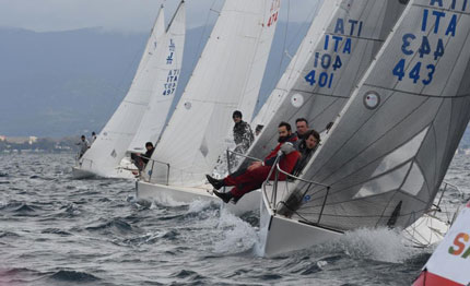 cagliari aria passa al comando del zonale j24