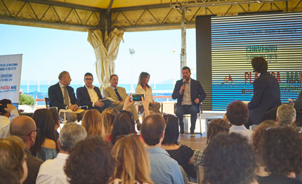 al porto della maremma il convegno plastica mare