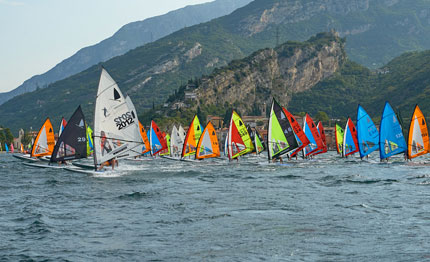 un bel successo per il mondiale windsurfer di torbole