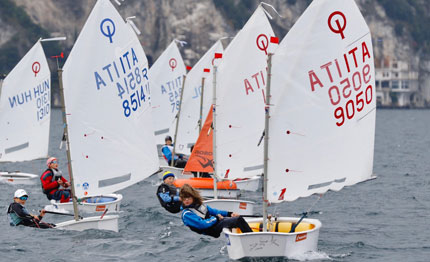 garda halloween cup optimist partita bene con tre prove