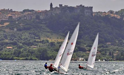 ottusita della burocrazia blocca la vela sul lago di bracciano