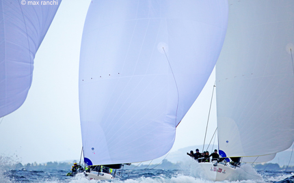 melges 32 world league caipirinha prende il controllo