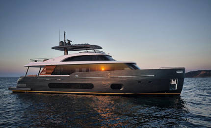 grande successo per azimut yachts al flibs 2020