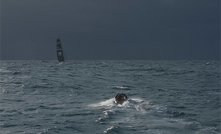 vendee globe escoffier trasferito bordo della nivose