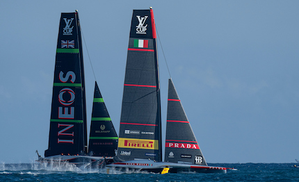 america cup luna rossa in altalena