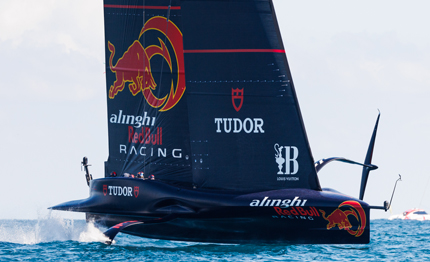 america cup alinghi va in semifinale liscio come olio