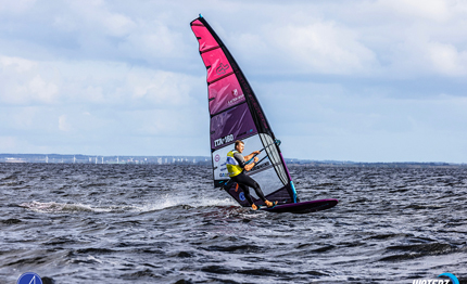 windsurf bruno martini vince il campionato del mondo ifca slalom