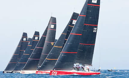 52 super series valencia provezza vince unica prova di giornata