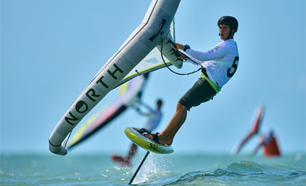 rycc savoia ernesto de amicis campione del mondo under 19 di wingfoil